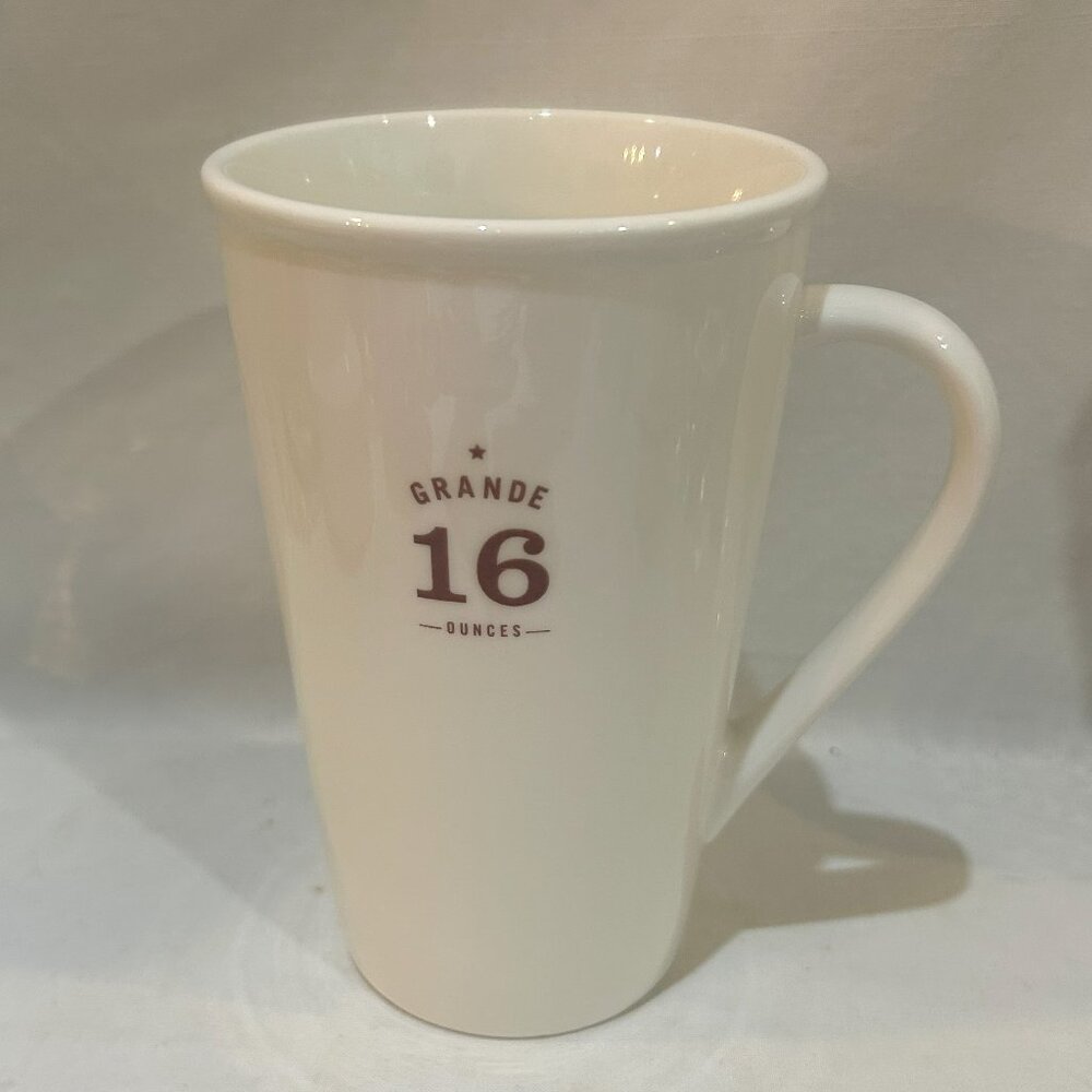 Starbucks Glossy White Ceramic 16 oz Grande Mug 2010